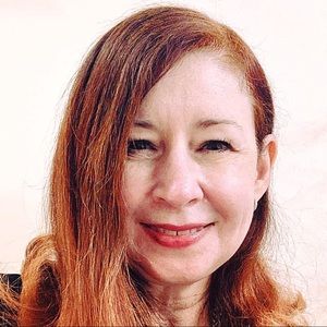 Meet your Posher, Joni